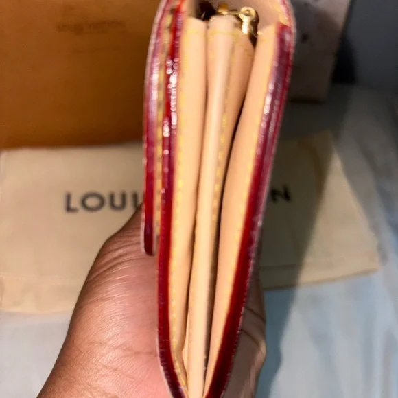 Louis Vuitton Multicolor MURAKAMI Women's Sarah Wallet - Picture 7 of 9